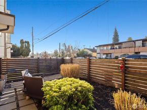 9242 A 17th Avenue SW, Seattle WA 98106