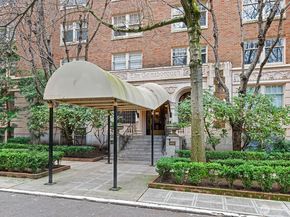 1017 Minor Avenue 901, Seattle WA 98104