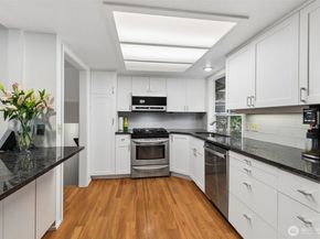 12828 NE 136th Street, Kirkland WA 98034