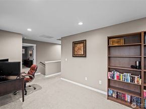 2706 SW Chowchilla Way, Port Orchard WA 98367