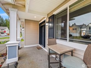 2706 SW Chowchilla Way, Port Orchard WA 98367