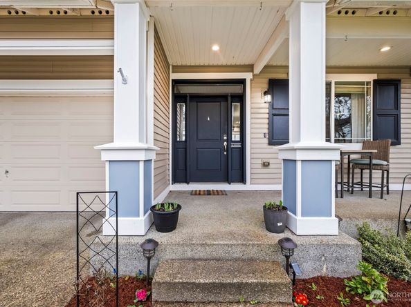 2706 SW Chowchilla Way, Port Orchard WA 98367