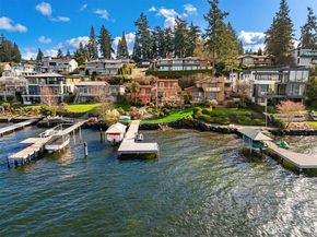 1621 10th Street W, Kirkland WA 98033