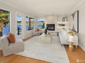 1621 10th Street W, Kirkland WA 98033