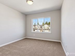 27118 30th Place S 25, Kent WA 98032