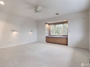 19749 53rd Avenue NE, Lake Forest Park WA 98155