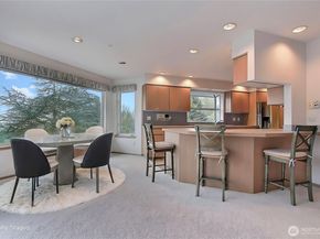 19749 53rd Avenue NE, Lake Forest Park WA 98155