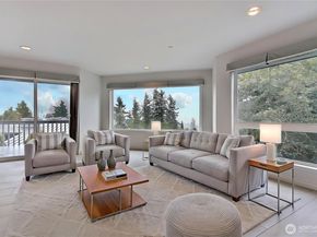 19749 53rd Avenue NE, Lake Forest Park WA 98155