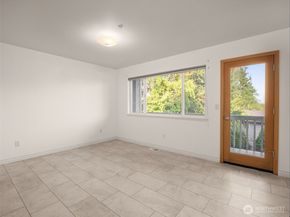 19749 53rd Avenue NE, Lake Forest Park WA 98155