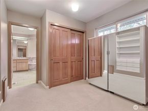 19749 53rd Avenue NE, Lake Forest Park WA 98155