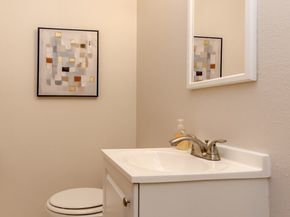 4444 44th Avenue SW 405, Seattle WA 98116