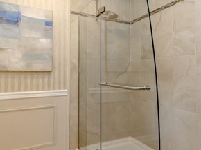 4444 44th Avenue SW 405, Seattle WA 98116