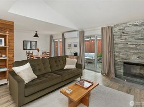 15929 3rd Place SW D, Burien WA 98166