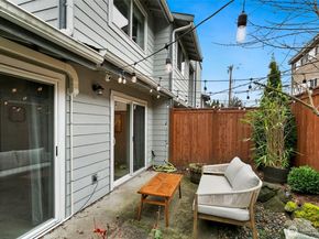 15929 3rd Place SW D, Burien WA 98166