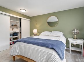 15929 3rd Place SW D, Burien WA 98166