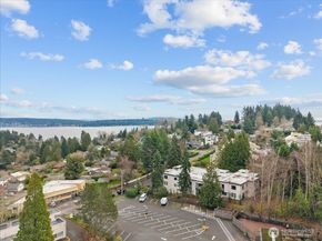 5225 50th Avenue NE 206, Seattle WA 98105
