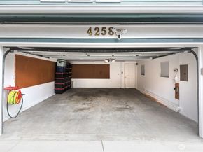 4258 N Whitman Ave, Seattle WA 98103