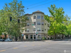 621 5th Avenue N 403, Seattle WA 98109