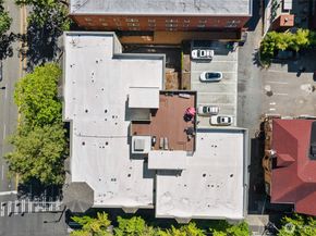 621 5th Avenue N 403, Seattle WA 98109