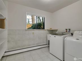 29820 6th Avenue S, Federal Way WA 98003