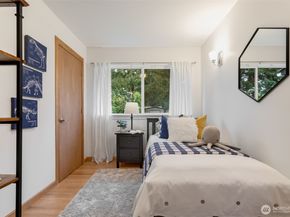 20068 21st Avenue NE, Shoreline WA 98155