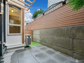 2114 E James Street, Seattle WA 98122