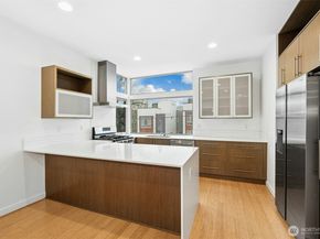 2114 E James Street, Seattle WA 98122