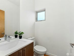 2114 E James Street, Seattle WA 98122