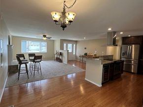 5006 NE 6th Street, Renton WA 98059