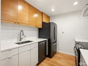 3505 W Government Way 206, Seattle WA 98199