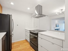 3505 W Government Way 206, Seattle WA 98199