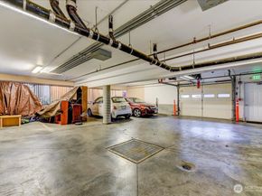 1527 California Avenue SW 301, Seattle WA 98116