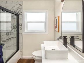 4815 15th Avenue S, Seattle WA 98108