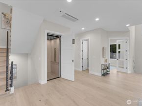 4025 NE 172nd Avenue, Redmond WA 98052