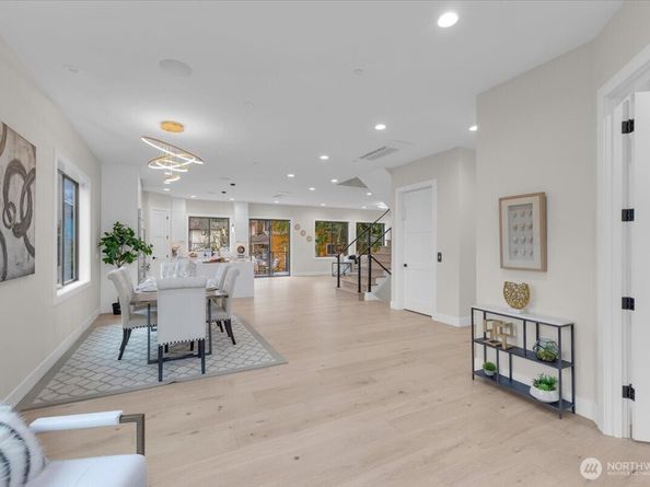 4025 NE 172nd Avenue, Redmond WA 98052