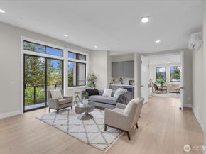 4025 NE 172nd Avenue, Redmond WA 98052