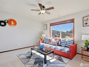 4115 228th Place SE, Bothell WA 98021