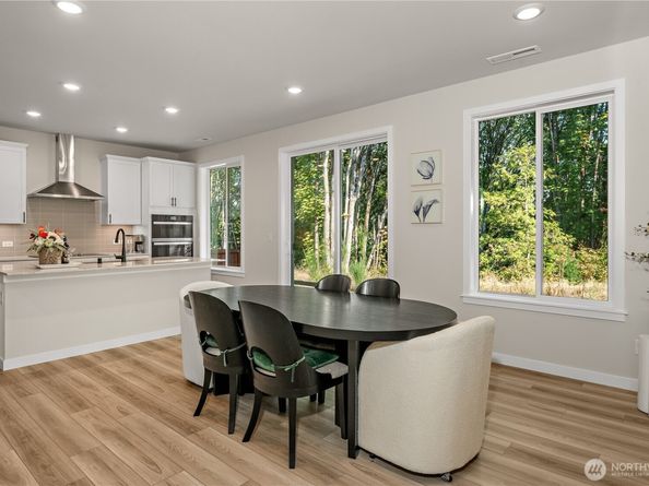 11124 43rd Avenue SE, Everett WA 98208