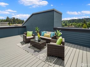 18513 104th Avenue NE D(4), Bothell WA 98011