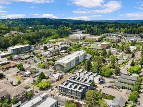18513 104th Avenue NE D(4), Bothell WA 98011