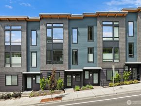 18513 104th Avenue NE D(4), Bothell WA 98011