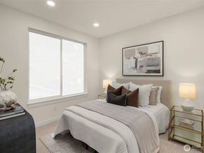 8403 NE 137th Street, Kirkland WA 98034
