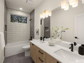 8403 NE 137th Street, Kirkland WA 98034