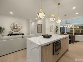 8403 NE 137th Street, Kirkland WA 98034