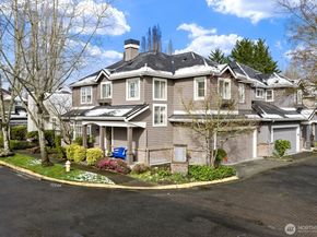 15650 NE 95th Way 71, Redmond WA 98052