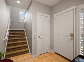 15650 NE 95th Way 71, Redmond WA 98052