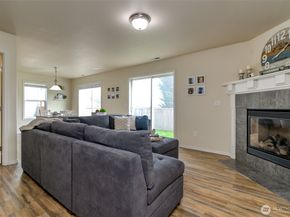 2211 119th Drive SE, Lake Stevens WA 98258