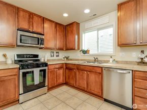 2211 119th Drive SE, Lake Stevens WA 98258