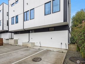 6041 42nd Avenue SW, Seattle WA 98136