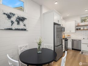 6041 42nd Avenue SW, Seattle WA 98136